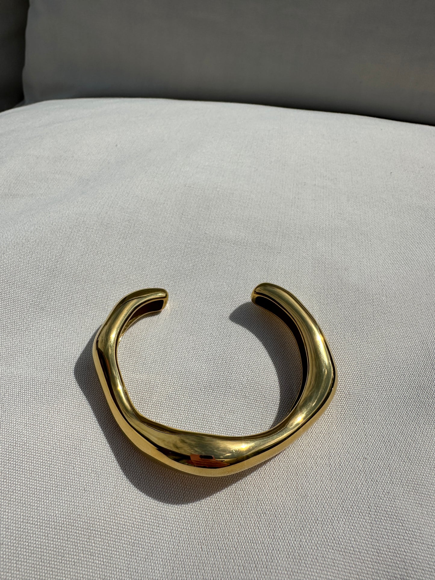 Alma Armreifen | Gold