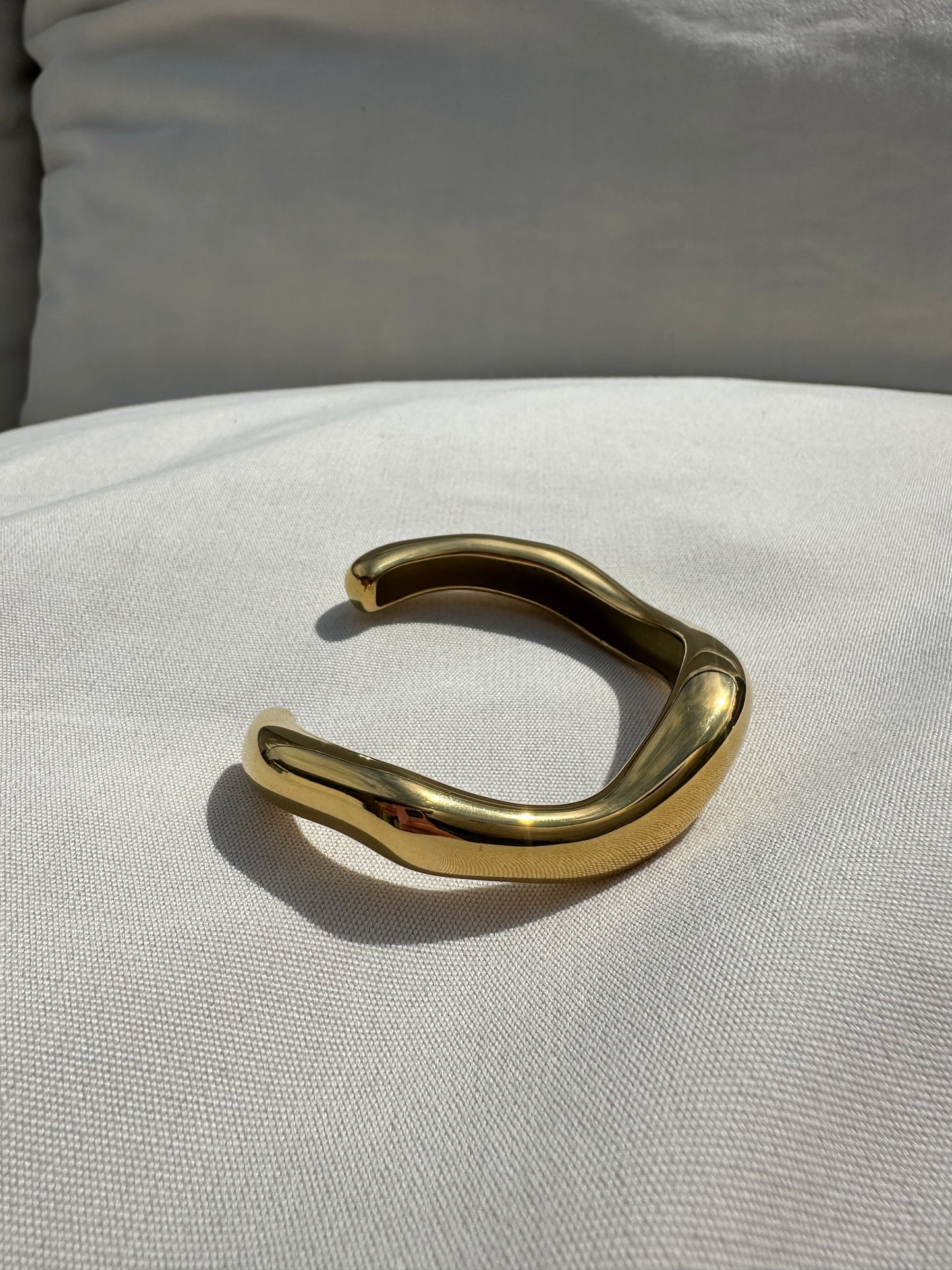 Alma Armreifen | Gold