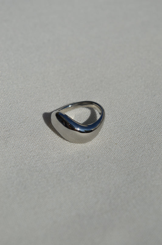 Svea wellenförmiger-Ring | Silber