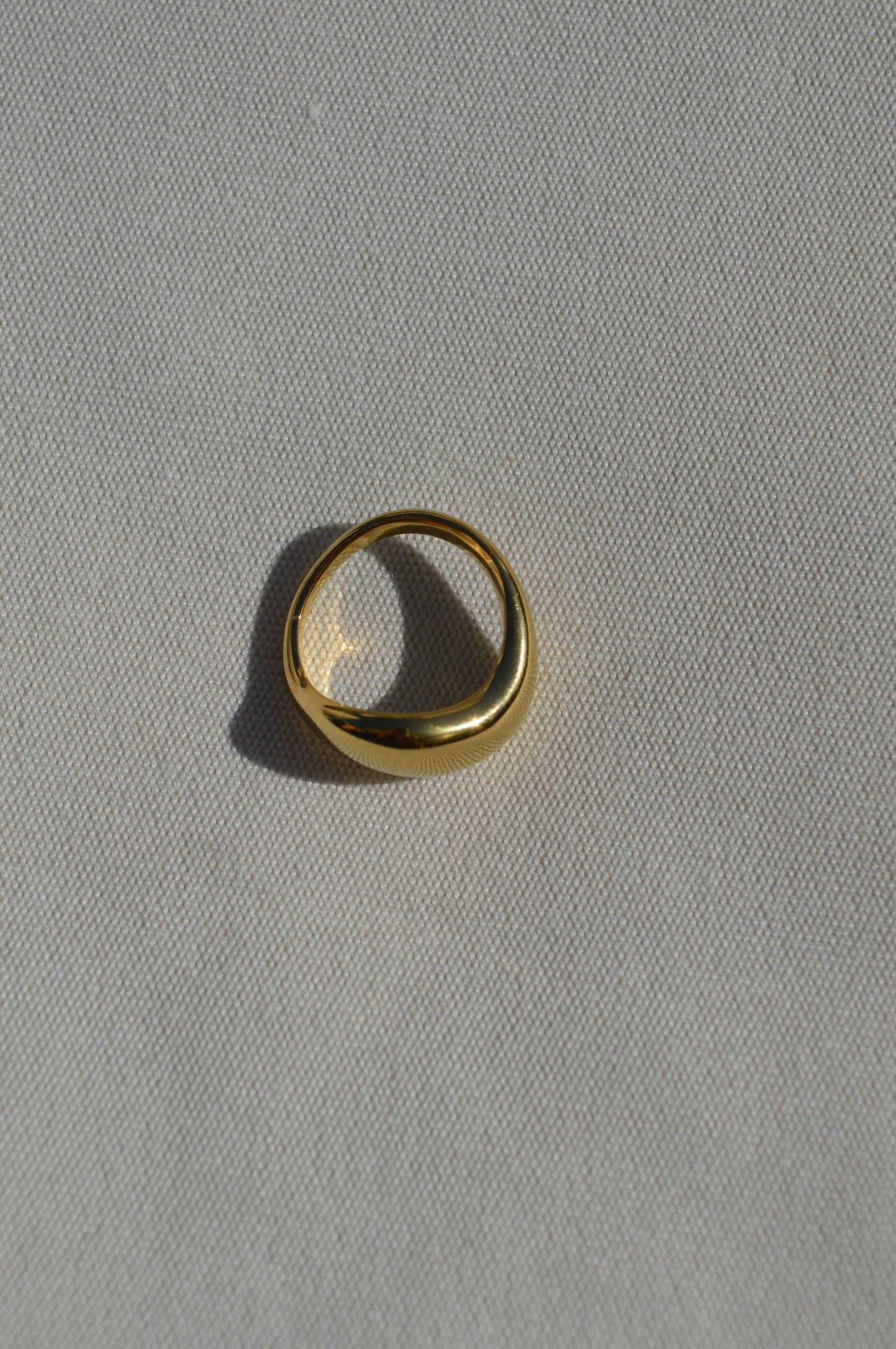 Svea wellenförmiger-Ring | Gold