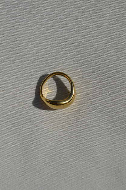Svea wellenförmiger-Ring | Gold
