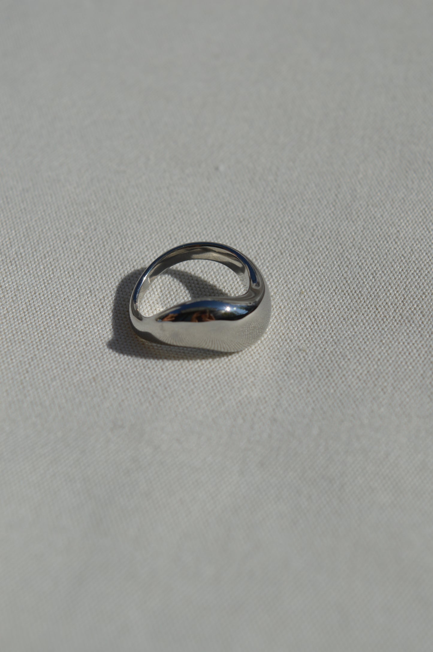Svea wellenförmiger-Ring | Silber