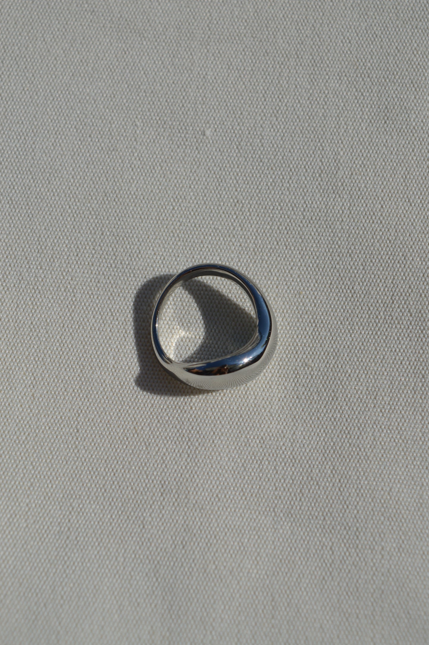 Svea wellenförmiger-Ring | Silber